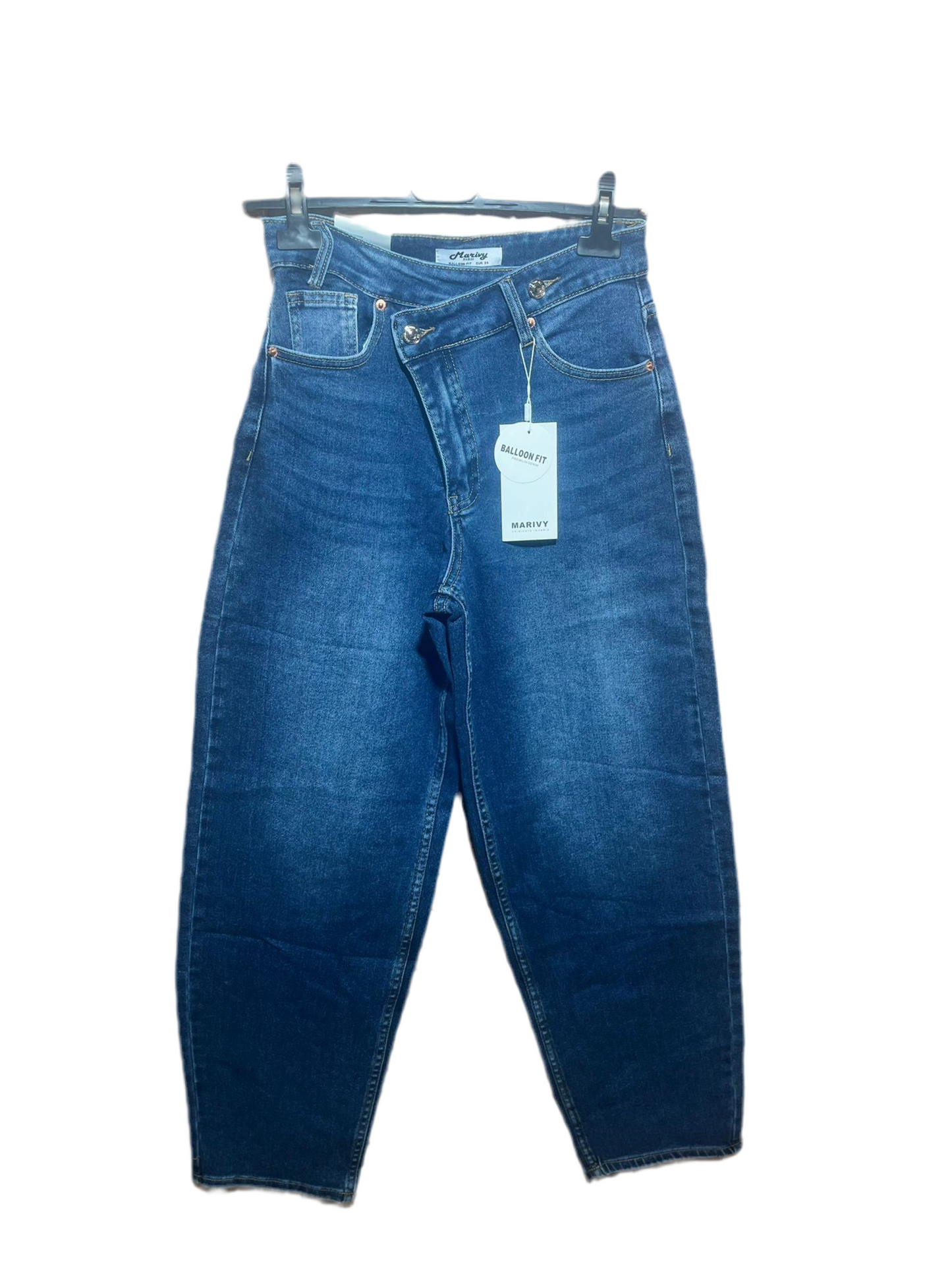 Jean Balloon Fit Cruzado